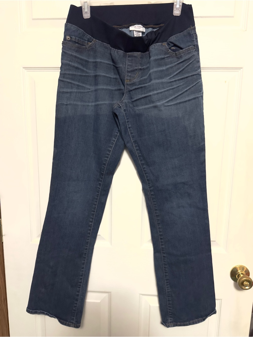 Liz Lange Maternity Jeans in Dark Blue Denim